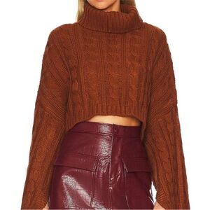 Steve Madden Sloane Sweater. Size Small. Perfect condition. RP$100. Cozy cropped
